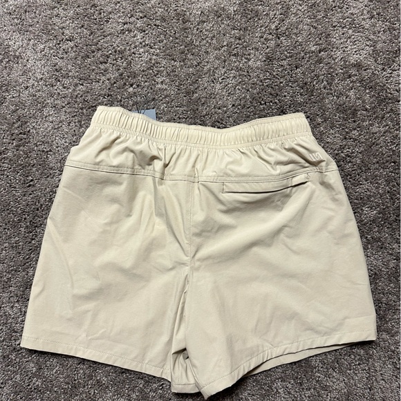 VRST Men’s 5” Everyday Short - Picture 2 of 5
